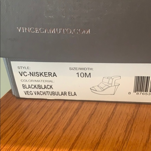 Sandals healed - Picture 2 of 8